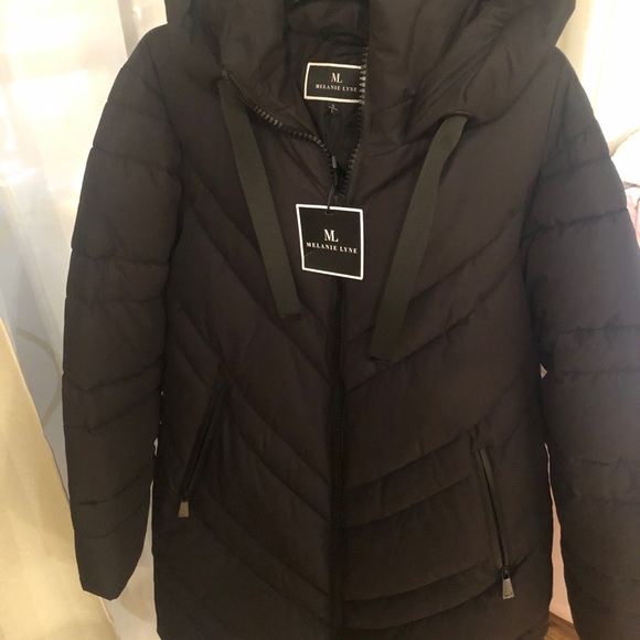 Black quilted winter coat - Picture 2 of 6